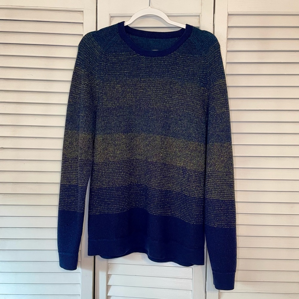 Lululemon Textured Knit Blue and Greenish Men’s Sweater